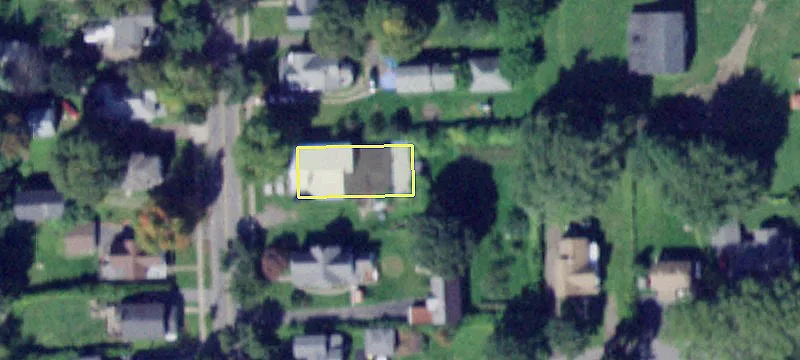 32 Belden Ave