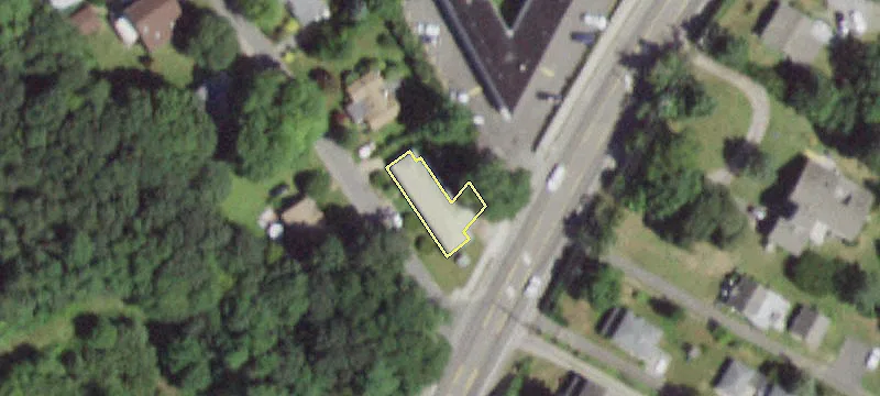 50 Goldin Ln