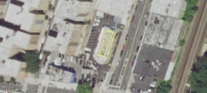 3509 Webster Ave, Unit 3515