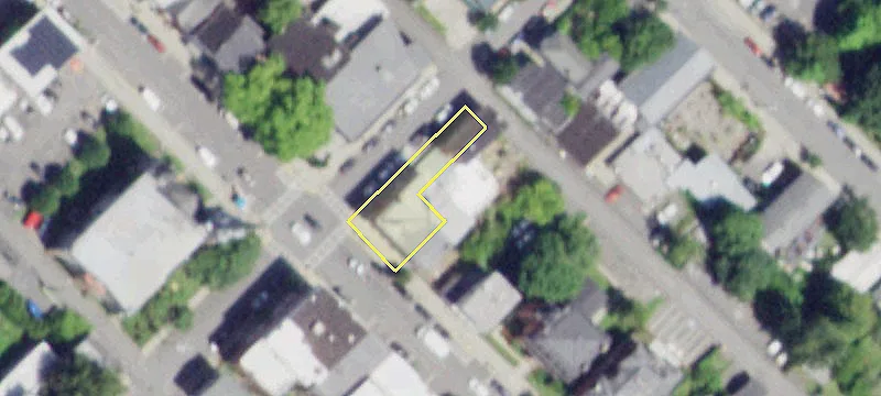 402 Warren St, Unit 404