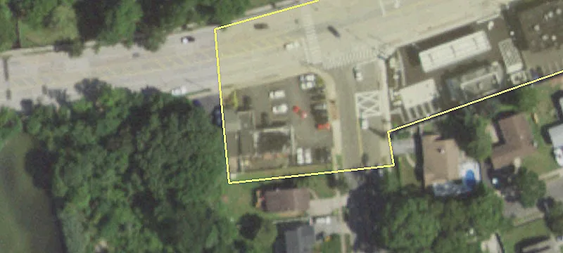 5200 Merrick Rd