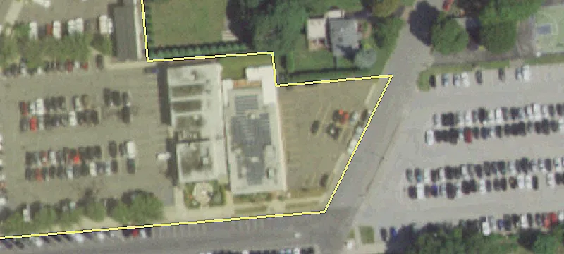 2162 Brooklyn Ave