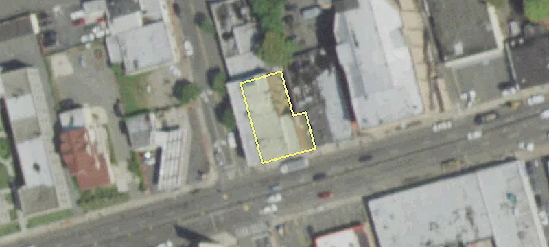 92 Merrick Rd