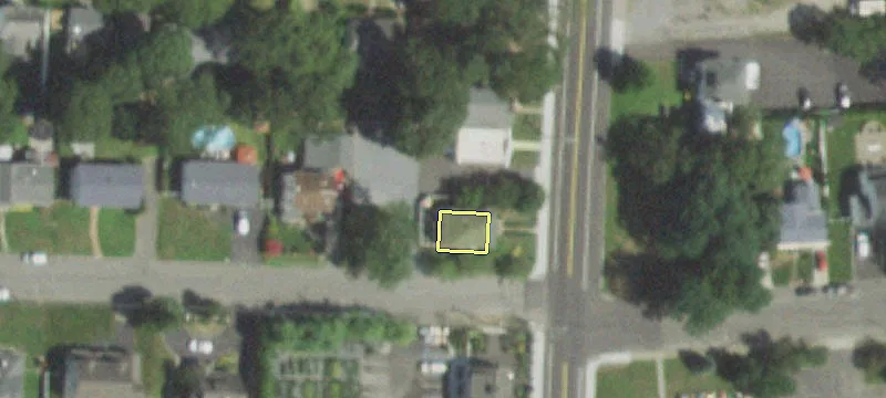 318 Hawkins Ave