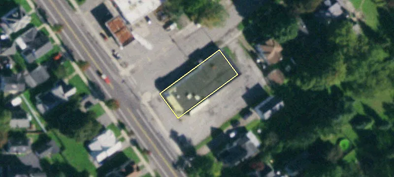 33 Main St