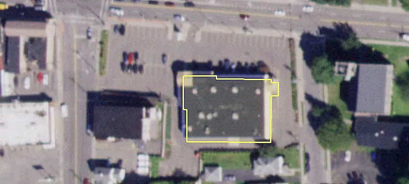 100 Main St
