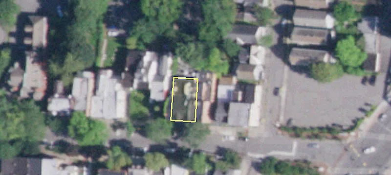 235 Un St