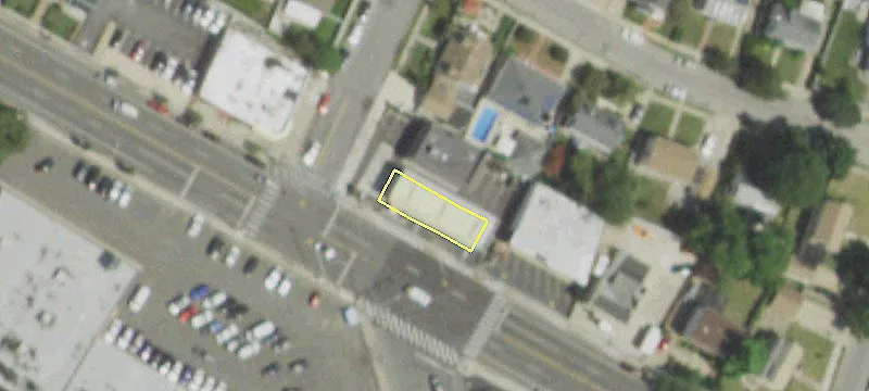 1606 Dutch Broadway