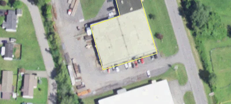 17 Industrial Pkwy