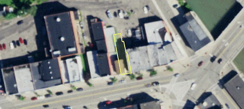 25 Main St