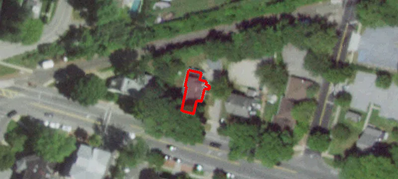100 Newtown Ln