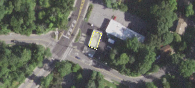 120 Bedford Rd