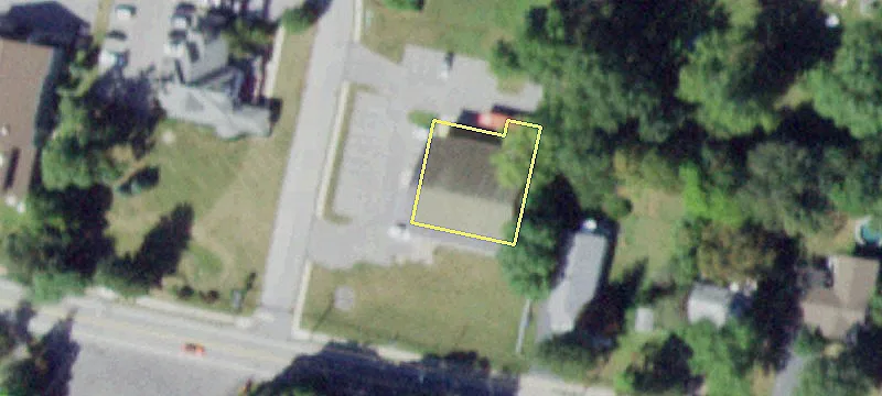 9 Fairlawn Dr