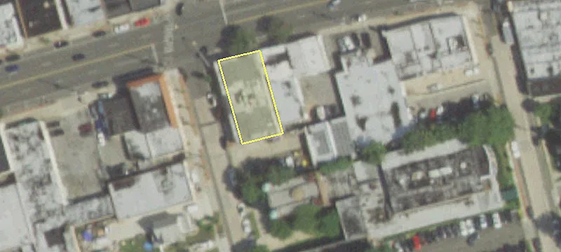 228 Merrick Rd