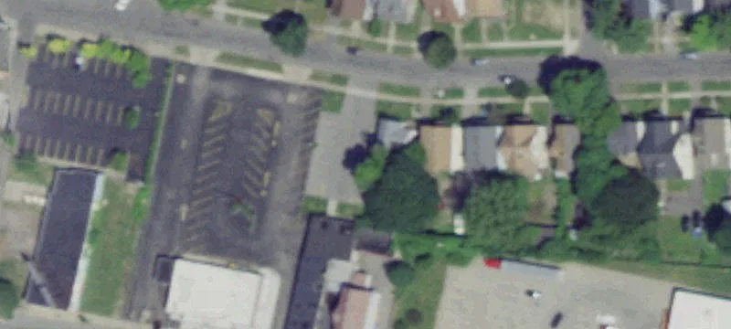 359 Hayward Ave