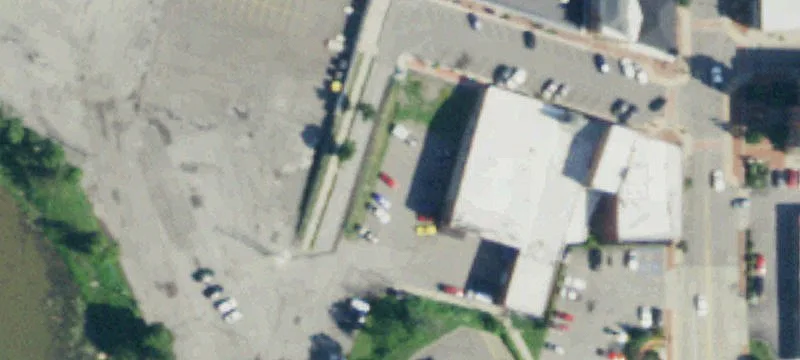 16 Main St