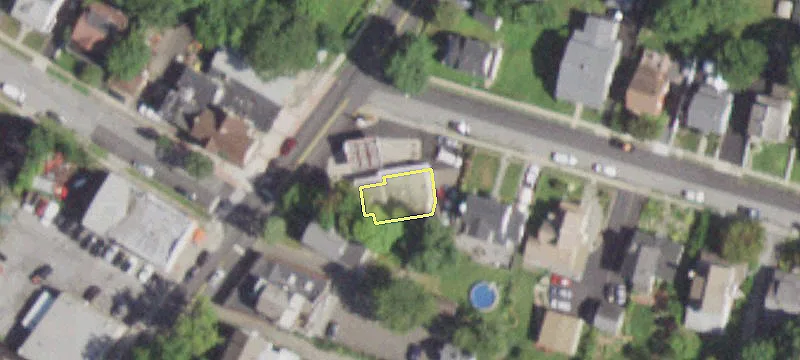 26 Campwoods Rd