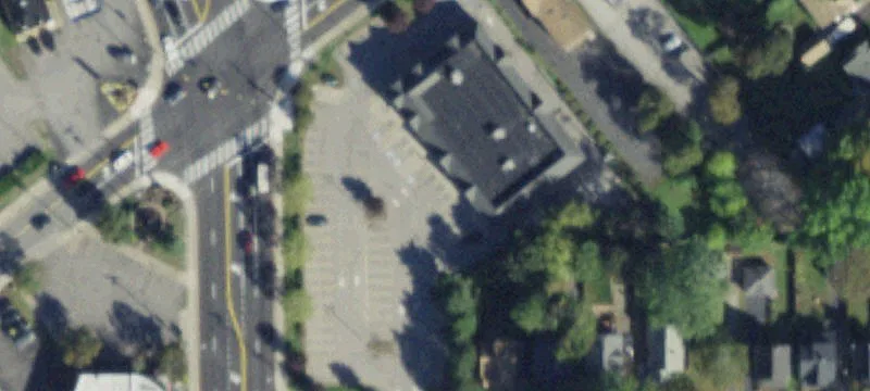 2918 Dewey Ave
