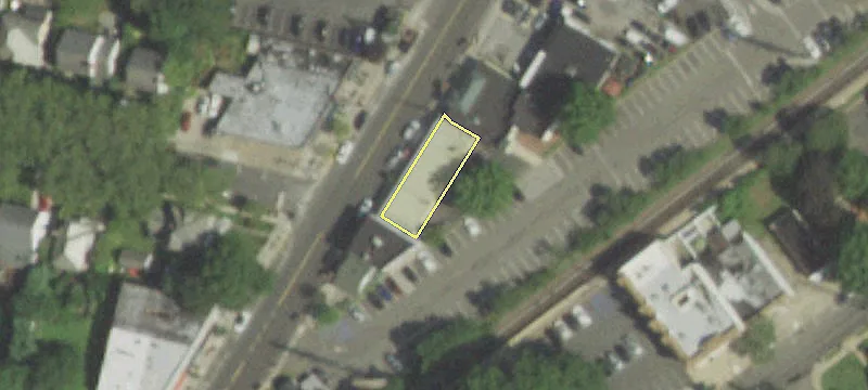 296 Hempstead Ave, Unit 304