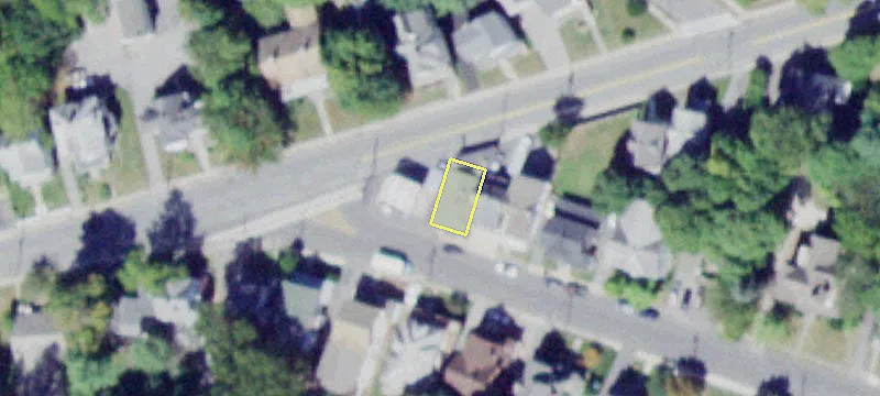 125-127 Main St