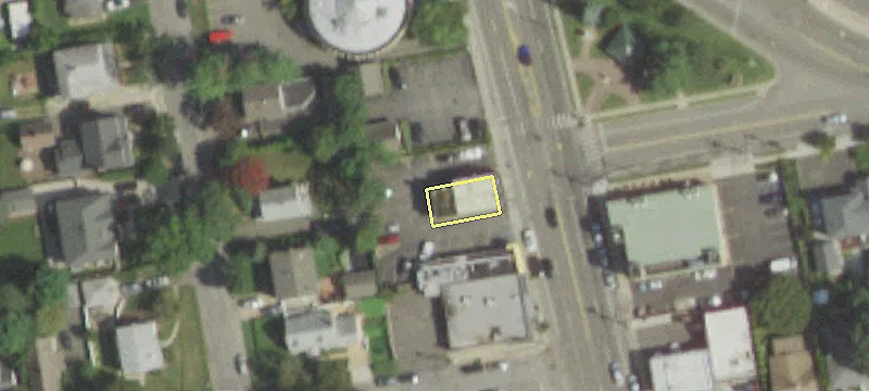965 Willis Ave