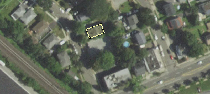 70 Old Country Rd