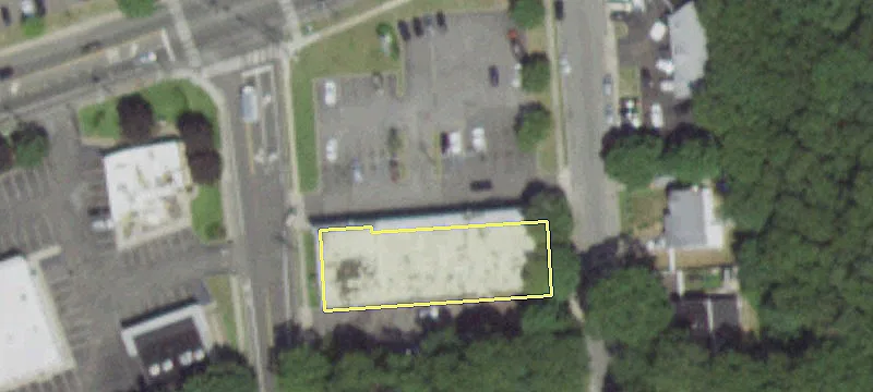 16 Middle Country Rd