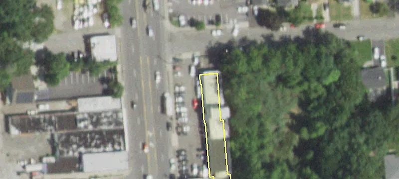 211 Medford Ave