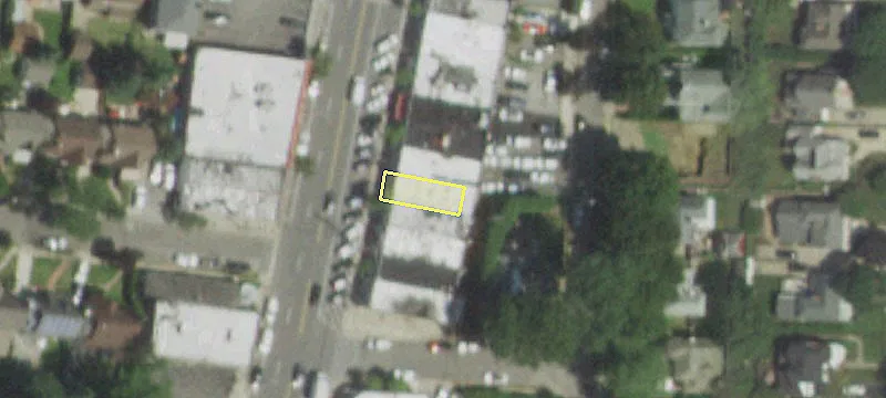 86 Covert Ave