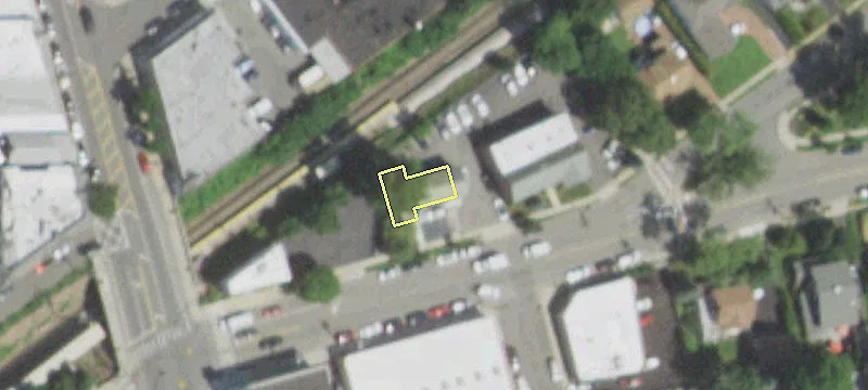 19 Park Ave