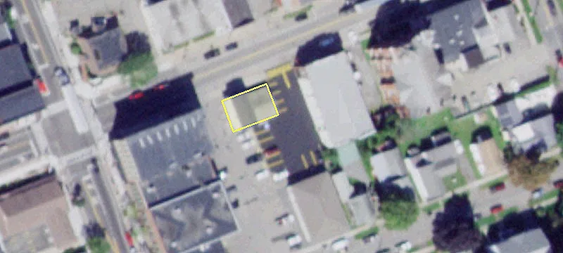 121 4th St