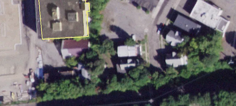 28 Park St