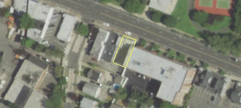 524 Merrick Rd