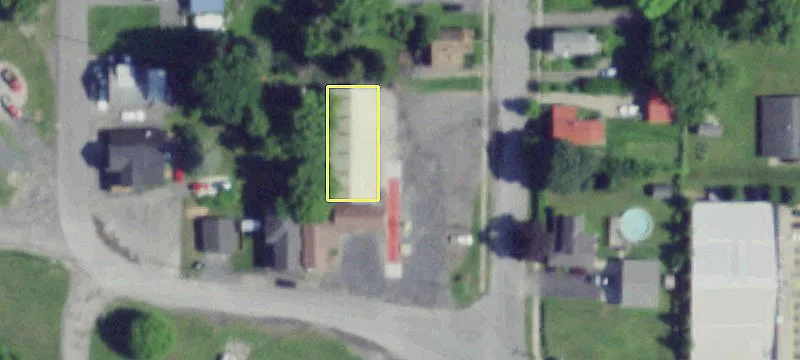 2 Merrick Cir