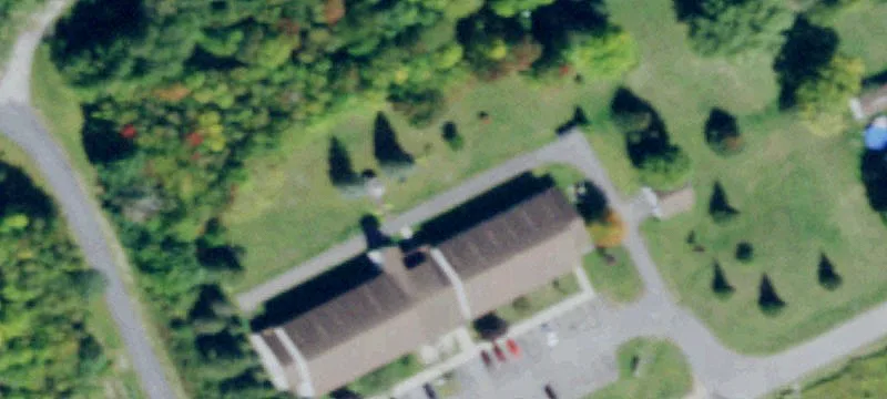 80 Lagrasse St