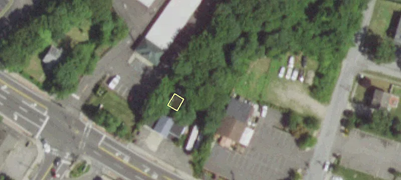 1629 Montauk Hwy