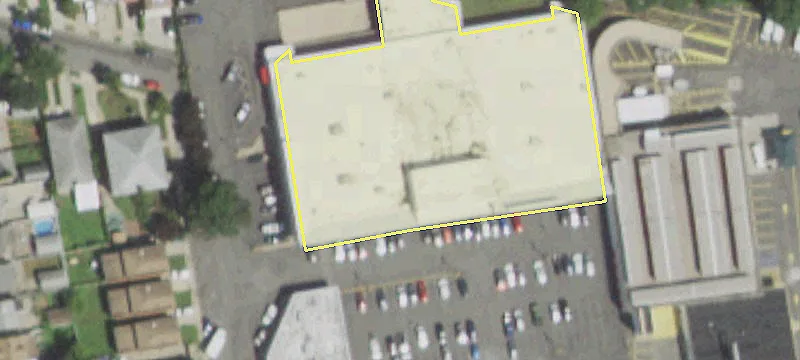 25121 Jericho Tpke