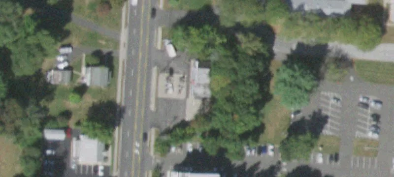 128 Main St