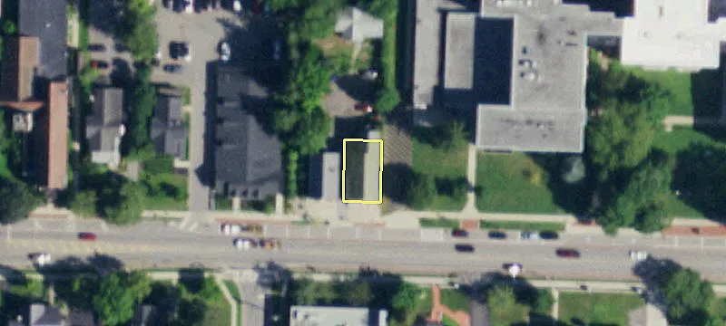 406 Main St