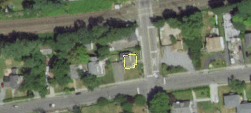 84 Lincoln Ave