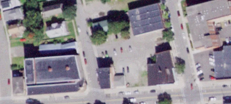 414 Clark St