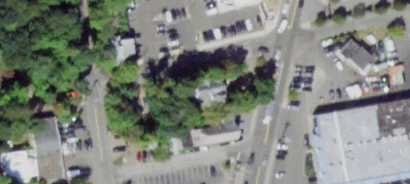 15 Main St
