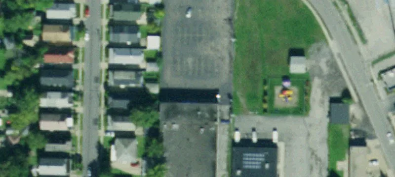163 Kerns Ave