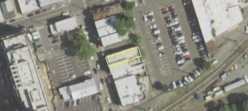 86 Main St