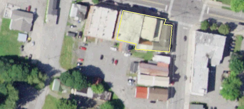 138 Main St