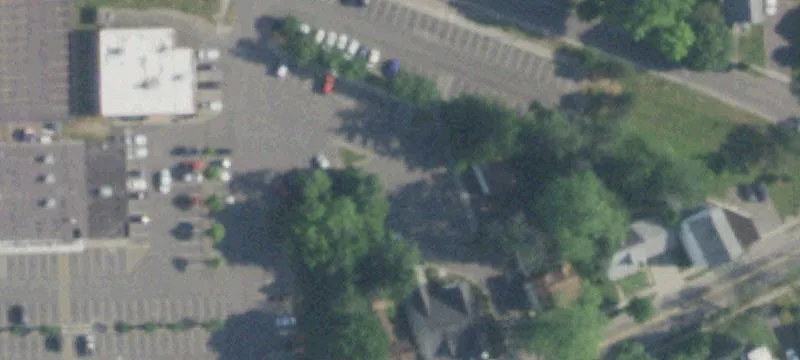 44 Hovey St