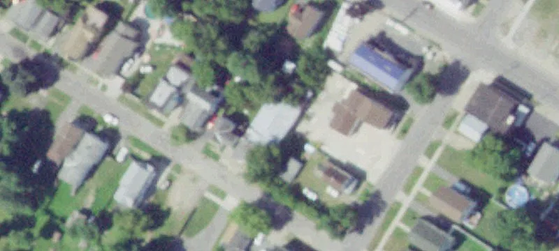 137 Louisa St