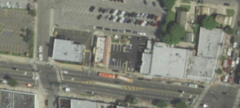 996 Hempstead Tpke