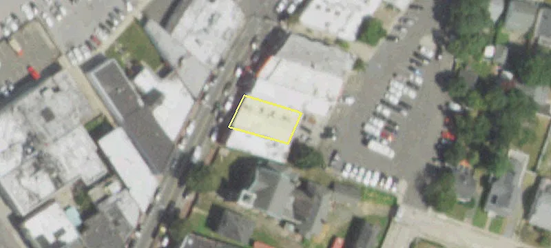 1035 Broadway