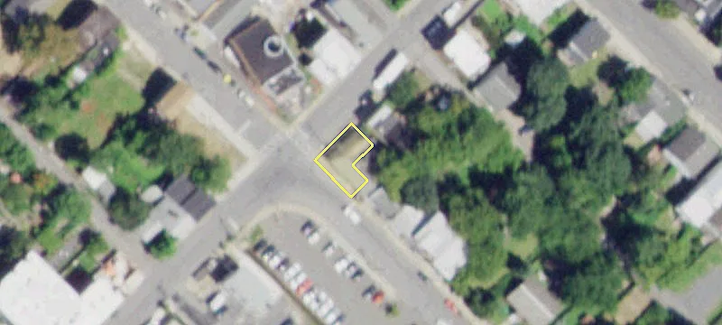 302-304 Columbia St